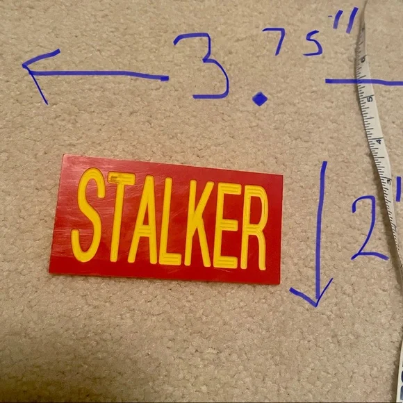 💰 Unique Pin - Picture 2 of 2